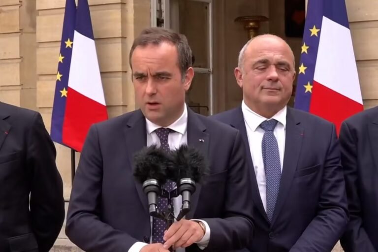 1er-Mai : Sébastien Lecornu annonce que « les boulangers et les fleuristes » pourront ouvrir