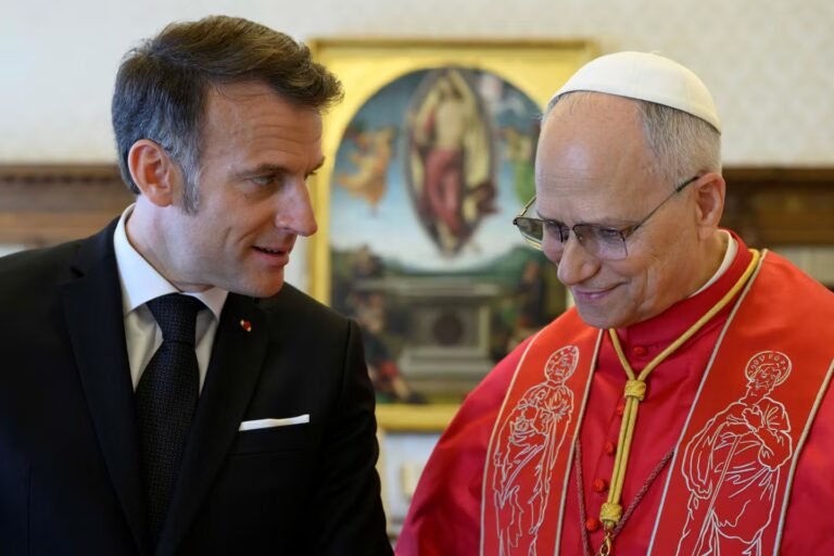 Emmanuel Macron et Léon XIV estiment que l’action pour la paix est « un devoir et une exigence »