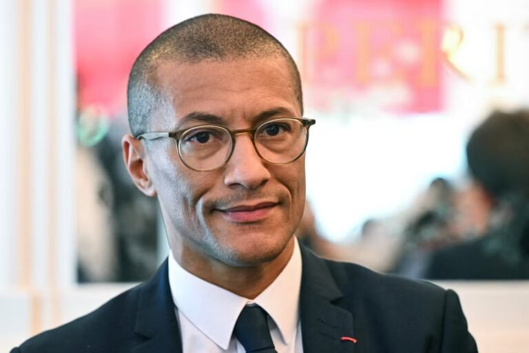 Karim Bouamrane se porte candidat face à Bally Bagayoko pour présider l’intercommunalité Plaine commune