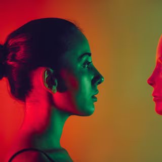 Des chercheurs ont disséqué le cerveau du chatbot Claude. © imaginima, iStock