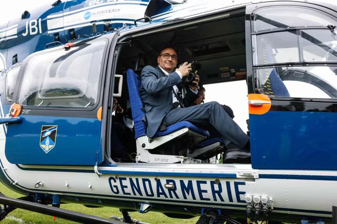 Après le « teknival de Bourges », le ministre de l’intérieur Laurent Nuñez promet de « mieux réprimer » les « rassemblements musicaux illégaux » 1 Laurent Nuñez, le 3 mai à Bourges.