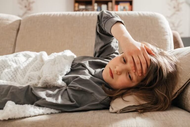 AVC (accident vasculaire cérébral) chez l'enfant : quels sont les signes ?