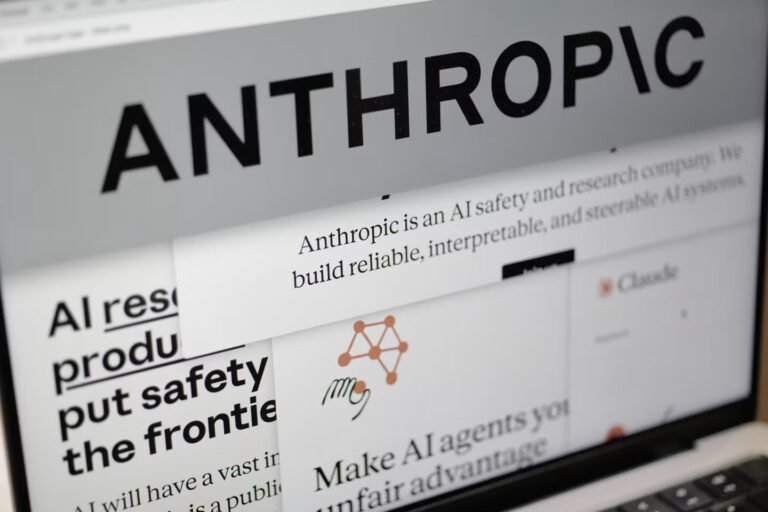 Anthropic, en difficulté pour satisfaire la demande de son modèle d’IA, loue le plus gros centre de données d’Elon Musk