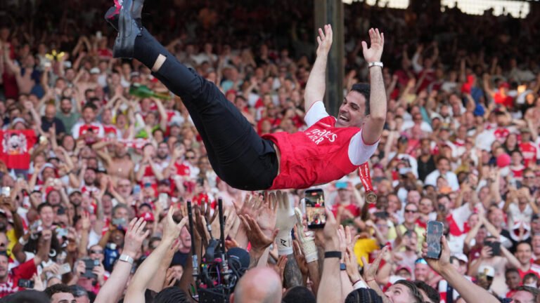 Finale de la Ligue des champions: 20 après leur finale perdue, les supporters d'Arsenal espèrent