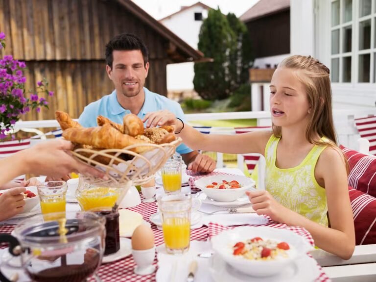 Confiture, jus de fruit, miel : ce qui va changer à partir du 14 juin pour votre petit-déjeuner