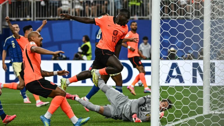 Coupe du monde 2026: la fusée Pays-Bas décolle à Houston et écrase la Suède