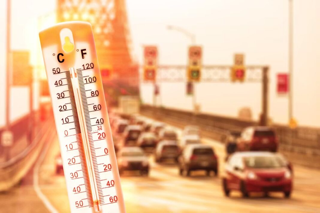 Les bons gestes si vous prenez la route ce week-end avec la canicule, selon Bison Futé Les bons gestes si vous prenez la route ce week-end avec la canicule, selon Bison Futé