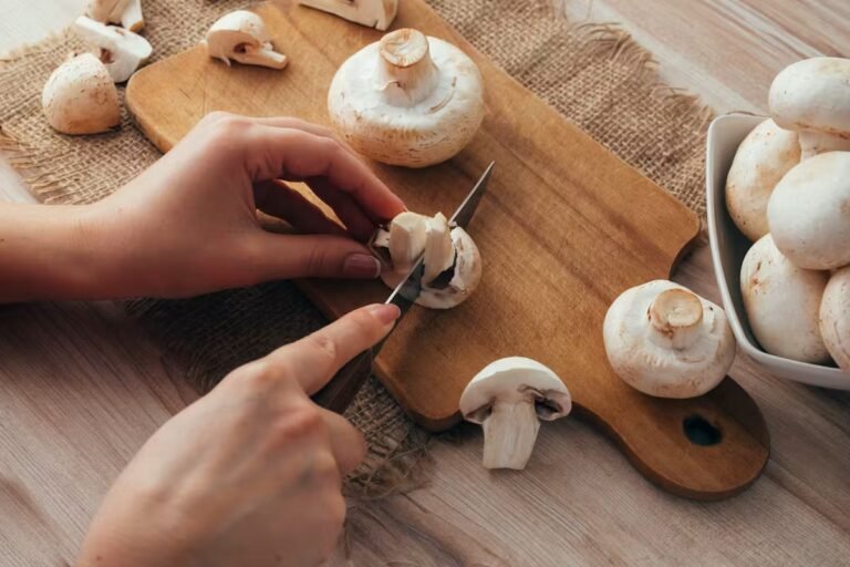 Peut-on manger la peau des champignons ?