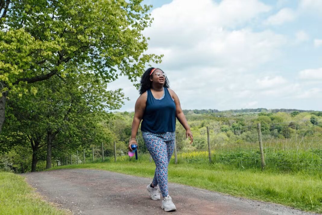 Combien de temps marcher pour réduire la graisse abdominale ?