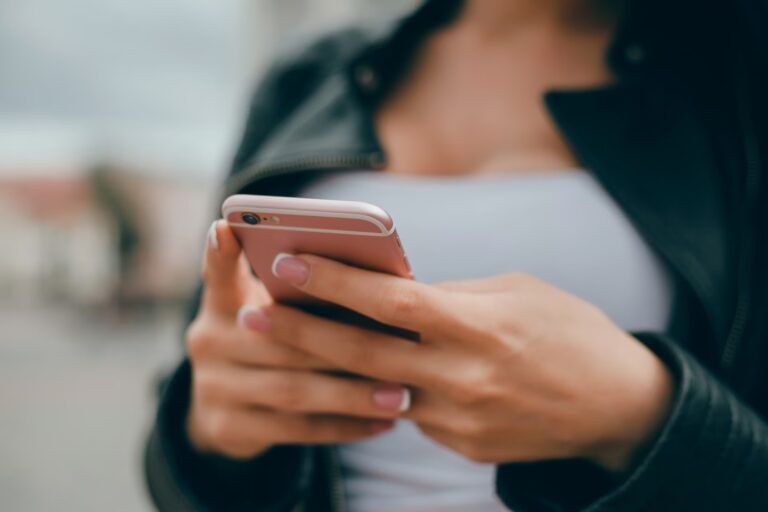 Coupe du monde 2026 : CyberGhost chiffre les échanges des fans entre forums, applis et comptes de streaming