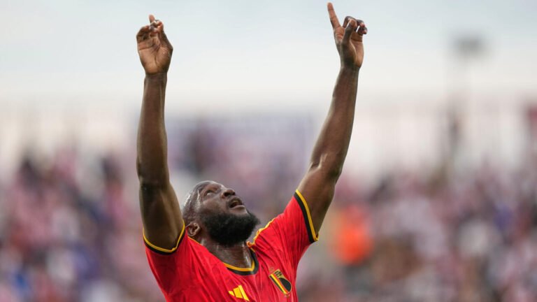 Coupe du monde 2026: Romelu Lukaku, l’attaquant belge hyper-polyglotte qui étonne le monde