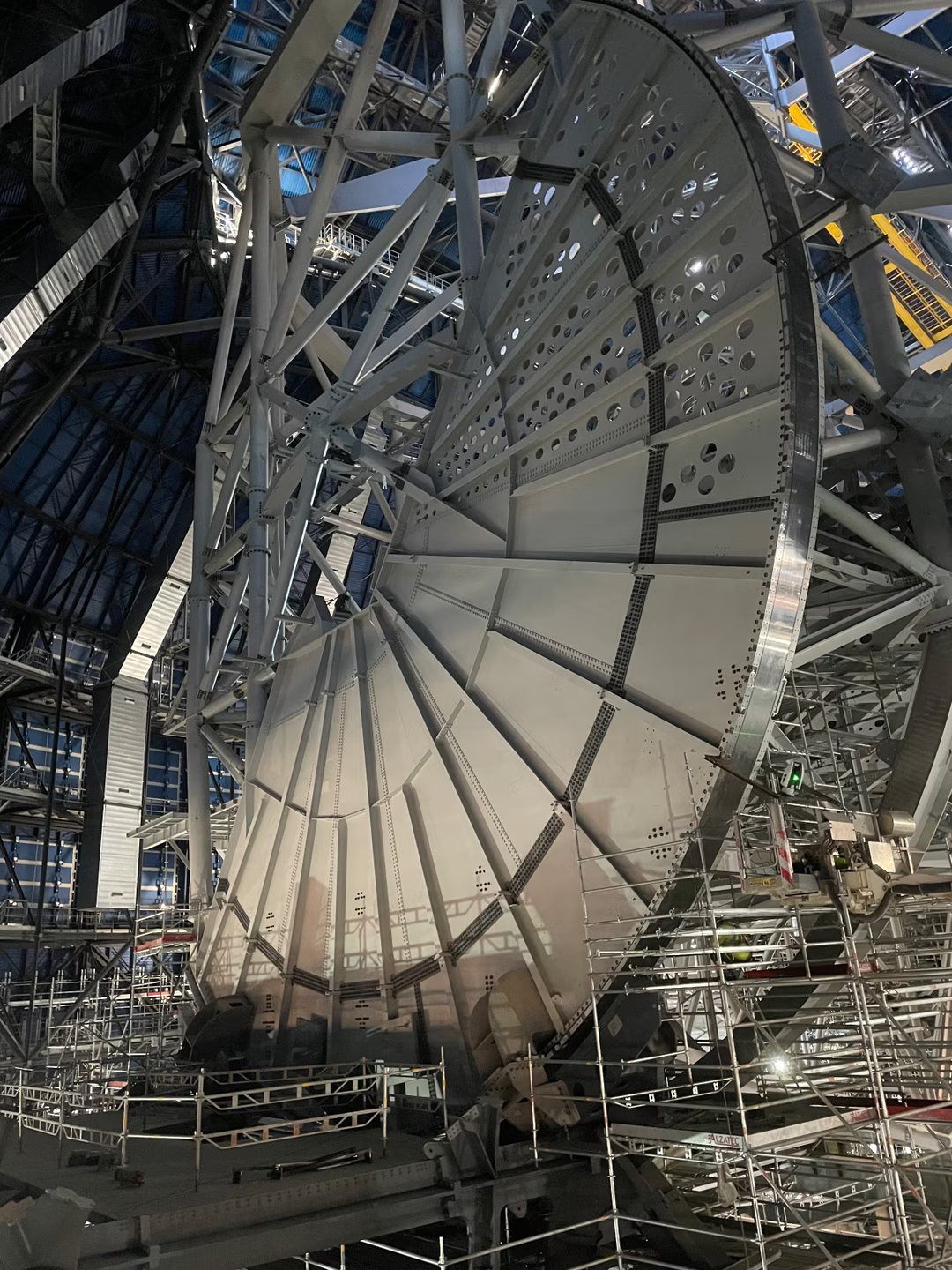 « Une erreur infime peut tout dérégler » : dans les coulisses du plus grand télescope du monde, un géant de 4 600 tonnes 1 ELT Structure Chili Setis 2