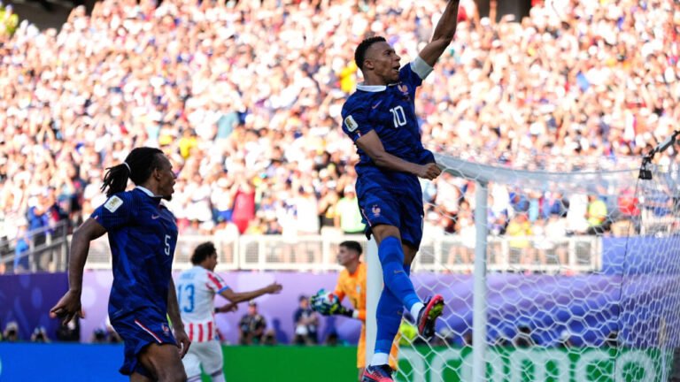 Mondial 2026 : France-Maroc, les quarts c'est parti !