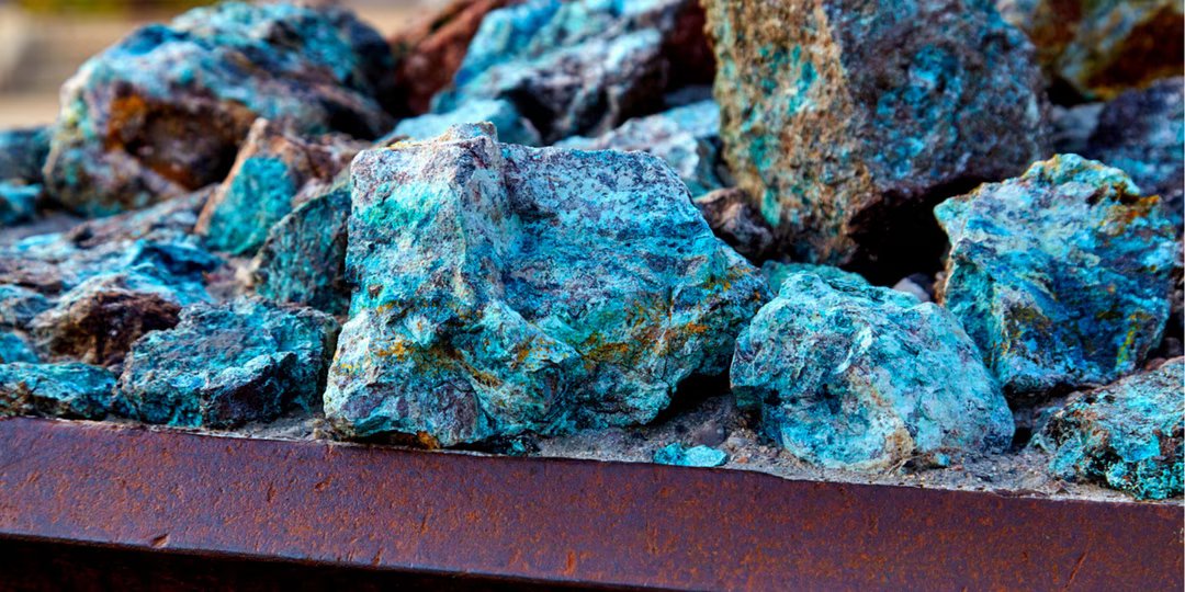 Voici le métal essentiel à nos appareils dont l'extraction soulève des problèmes humanitaires majeurs 1 exploitation cobalt